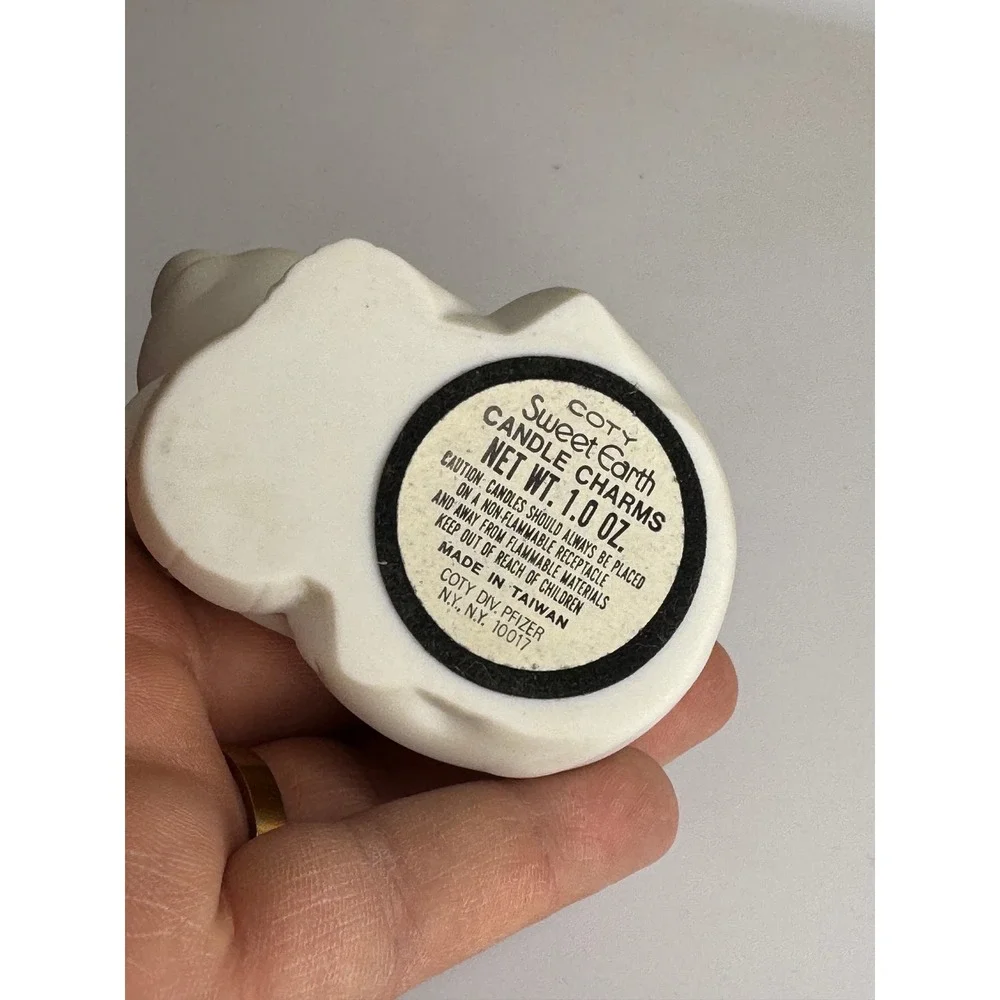 COTY‎ Sweet Earth Candle Charms Elephant Ceramic White Unscented 1 oz